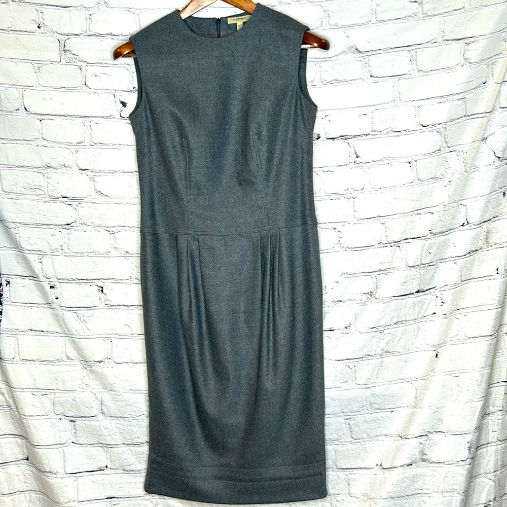 Burberry Gray Wool Cashmere Sleeveless Dress Size 4 Excellent Condition